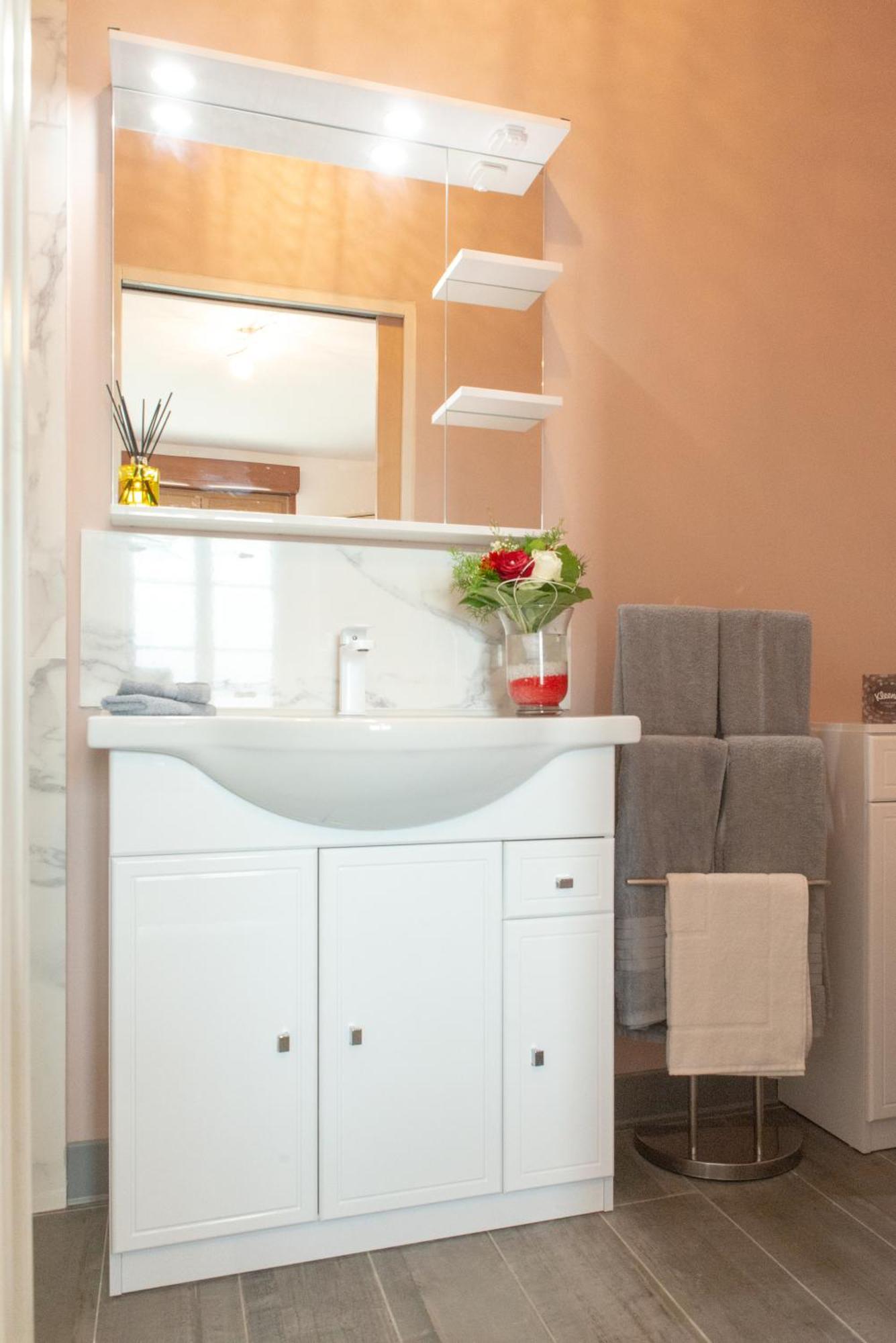 Duplex Totalement Meuble Et Equipe *