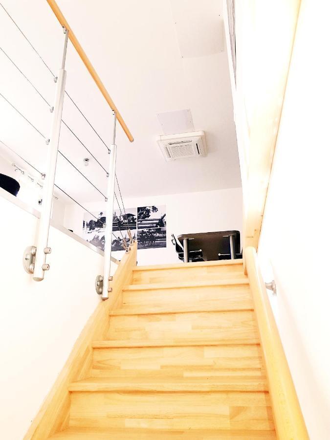 Duplex Totalement Meuble Et Equipe Apartment
