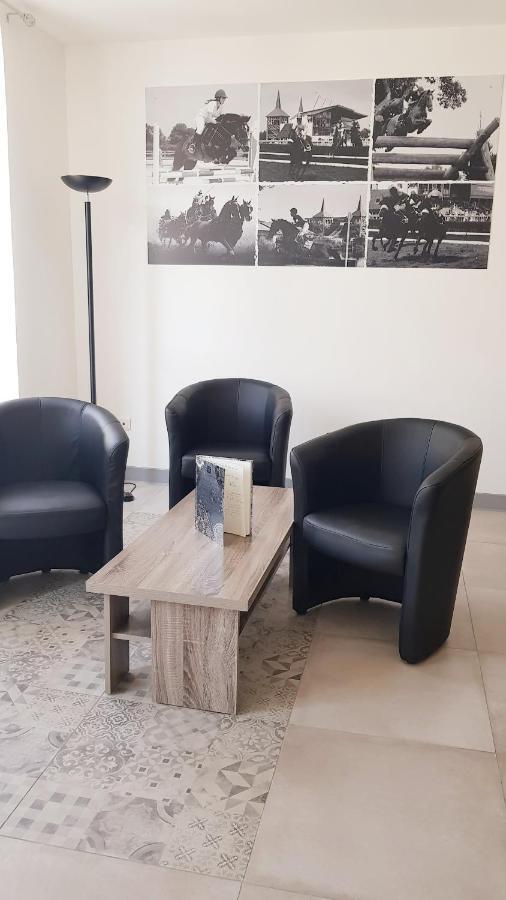 Duplex Totalement Meuble Et Equipe Apartment Lignieres (Cher)